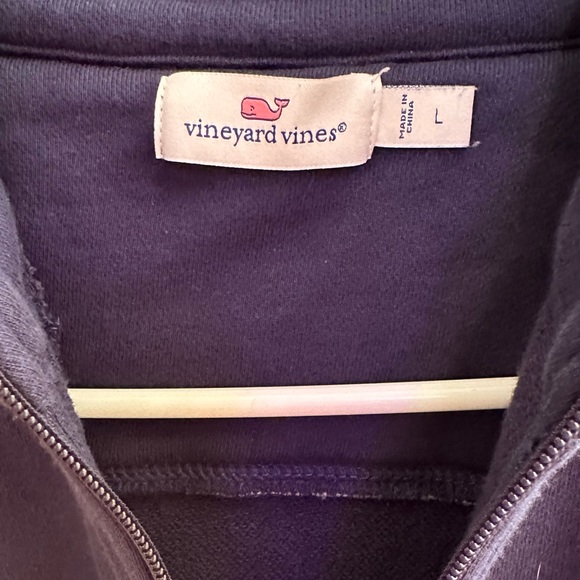 Vineyard Vines 3/4 zip up - Picture 2 of 5